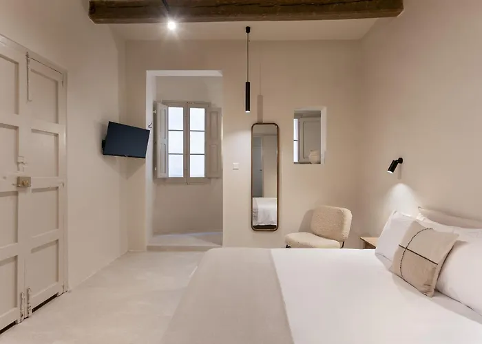 Historic - Super Location Near Valletta Ferry *