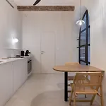 Historic - Super Location Near Valletta Ferry Cospicua
