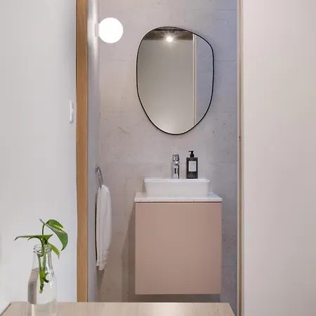 Historic - Super Location Near Valletta Ferry アパート *