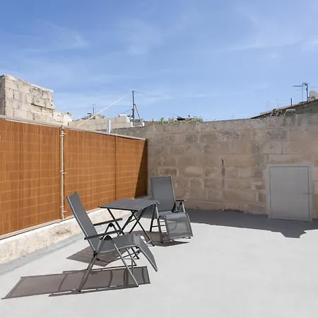 3 Cities Harbour Townhouse - Near Valletta Ferry شقة