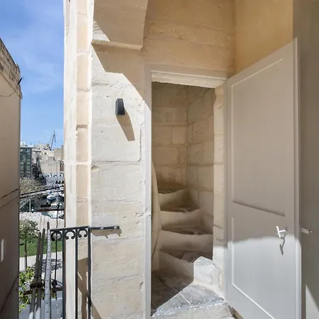 3 Cities Harbour Townhouse - Near Valletta Ferry شقة Cospicua