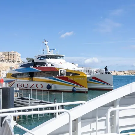 شقة 3 Cities Harbour Townhouse - Near Valletta Ferry