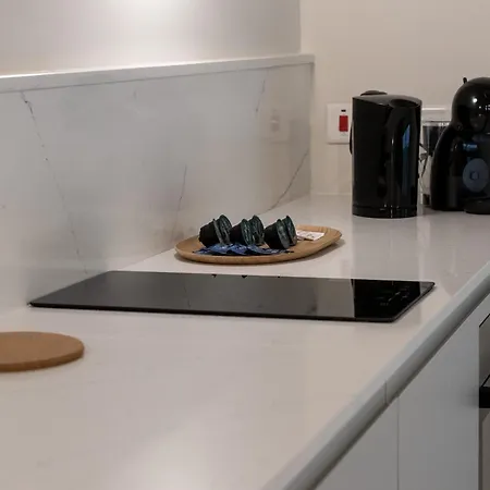 Historic Apartments - Super Location Near Valletta Ferry *