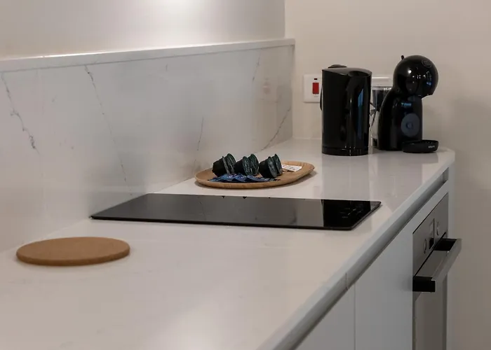 Historic - Super Location Near Valletta Ferry *